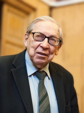 <i>Yassen Zassoursky (Photo: Faculty of Journalism, Lomonosov Moscow State University)</i> Yassen Zassoursky (Photo: Faculty of Journalism, Lomonosov Moscow State University)